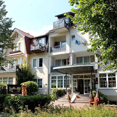 Parkhotel Weber-Mueller Бад-Лаутерберг Екстер'єр фото