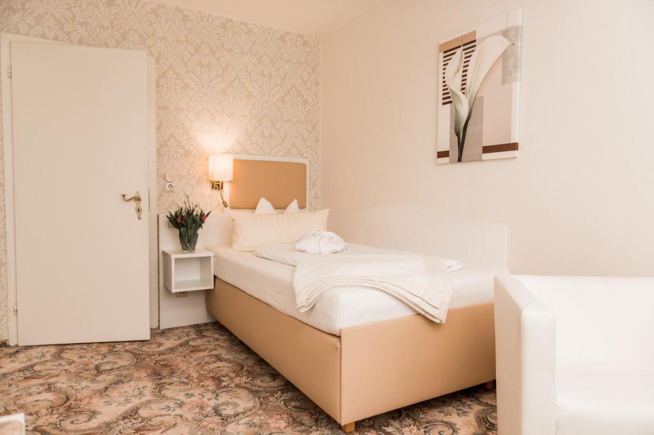 Parkhotel Weber-Mueller Бад-Лаутерберг Екстер'єр фото